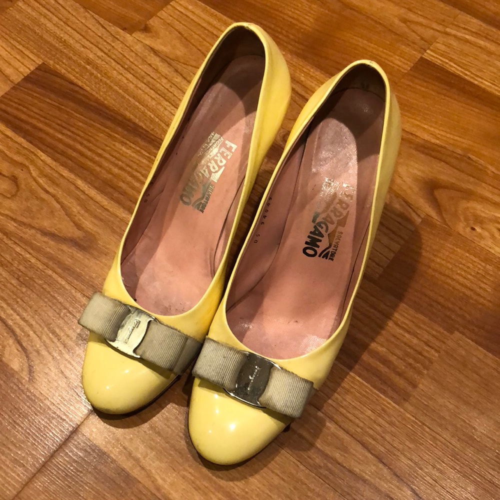 FERRAGAMO patent leather heels